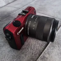 دوربین حرفه ای کنون Eos M