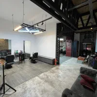 رهن و اجاره مغازه ۱۲۳ متری