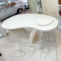 میز نهار خوری سفید
