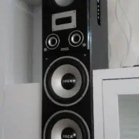 یک جفت باند استریو قدیمی ROCK