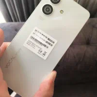 گوشی وکال V1 Core نوء