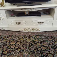 زیر تلویزیون