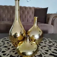 گلدان سه تیکه طلایی، شیشه ای