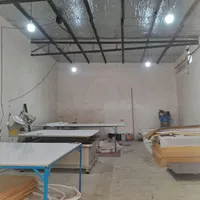 کارگاه(سوله) با ۳تا مغازه دونبش خیابان اصلی باسند