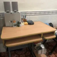 میز کامپیوتر و تحریر