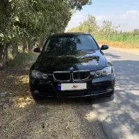 BMW 320i مدل ۲۰۰۸ مشکی داخل کرم
