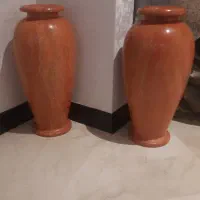 یک جفت گلدان سنگی بسیار شیک