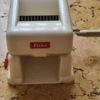 دستگاه رشته ساز دستی بسیار قدیمی