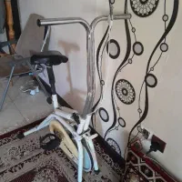 دوچرخه ثابت ورزشی
