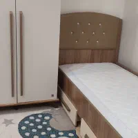 تخت کمد تشک باهم فروش فوری فوری