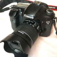 دوربین فیلمبرداری و عکس 7D