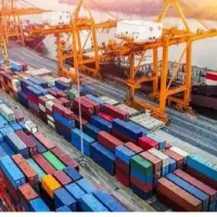 جویای کار در دفتر بازرگانی