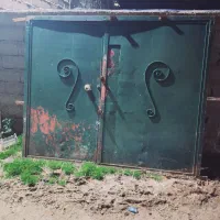 فروش یک در اهنین