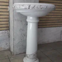 روشویی پایه دار