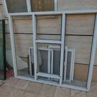 پنجره سه جداره UPVC ساخته شده و آماده نصب