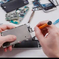 تعمیر کار گوشی جهت همکاری