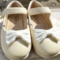 لباس وکفش بچه گانه