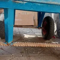 گاری چهارچرخ باچرخ بادی. فرغونی