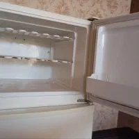 مانیتور.  یخچال.  روشور