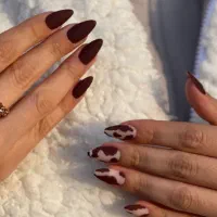کاشت ناخن/آموزش