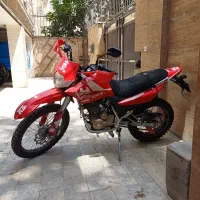 موتور سیکلت T2