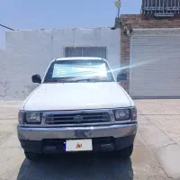 تویوتا هایلوکس