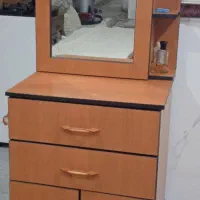 میزآرایشی