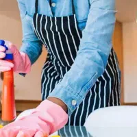 نیازمند نظافتچی خانم
