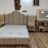 تخت و خواب