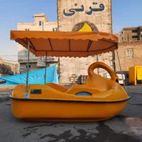 دریاچه قایق سواری پارویی قو پدال موتوری کشتی