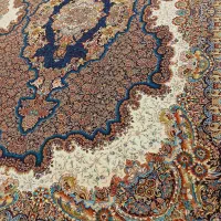 یک تخته فرش ۹متری ۱۰۰۰شانه تراکم ۳۰۰۰ در حد نو نو