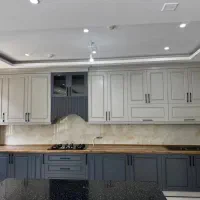 نقاشی تخصصی ساختمان( رنگ کردن ام دی اف های قدیمی)