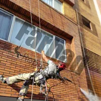 کار در ارتفاع راپل پیچ رول پلاک نانومقاوم سازی نما