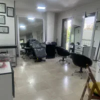 جذب آرایشگر خانم با شرایط فوق العاده خوب