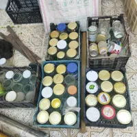 گهواره بچه وشیشه درب دار وکفش