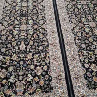 دو عدد فرش ۴*۱ تو راهرویی درحدنو