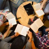 دورهمی کتاب خوانی میشناسید