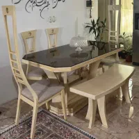 میز ناهار خوری چوبی