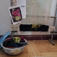 دارقالی با نخ و قیچی ،دف ، قلاب ،سیخ