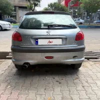 پژو ۲۰۶