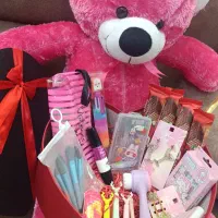 کادو ولنتاین با خرس و باکس سوپرایز پایینترین قیمت