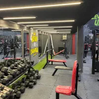 ۵۰٪ تخفیف شهریه باشگاه بدنسازی برای اسفند