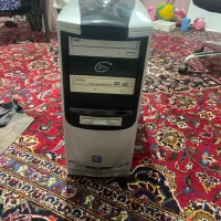 کامپیوتر کامل(کیس ، مانیتور، کیبورد)