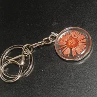 گردنبند و جاکلیدی گل طبیعی