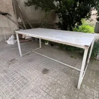 میز کار آهنی ۲ متری