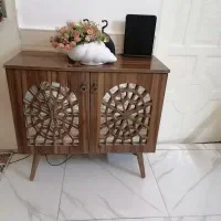 جاکفشی ومیز تلوزیون تمیز سالم