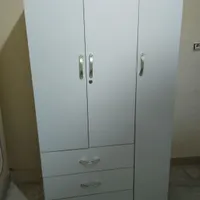 کمد لباس در حد نو