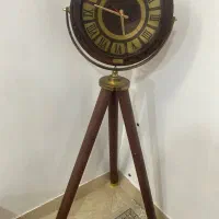 ساعت ایستاده