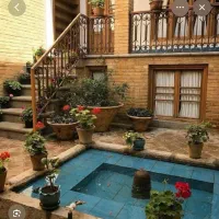 نیازمند یک خانه قدیمی برای پروژه نهایی داریم