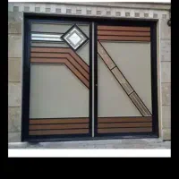 رنگ آمیزی درب و پنجره زارعی باغملک